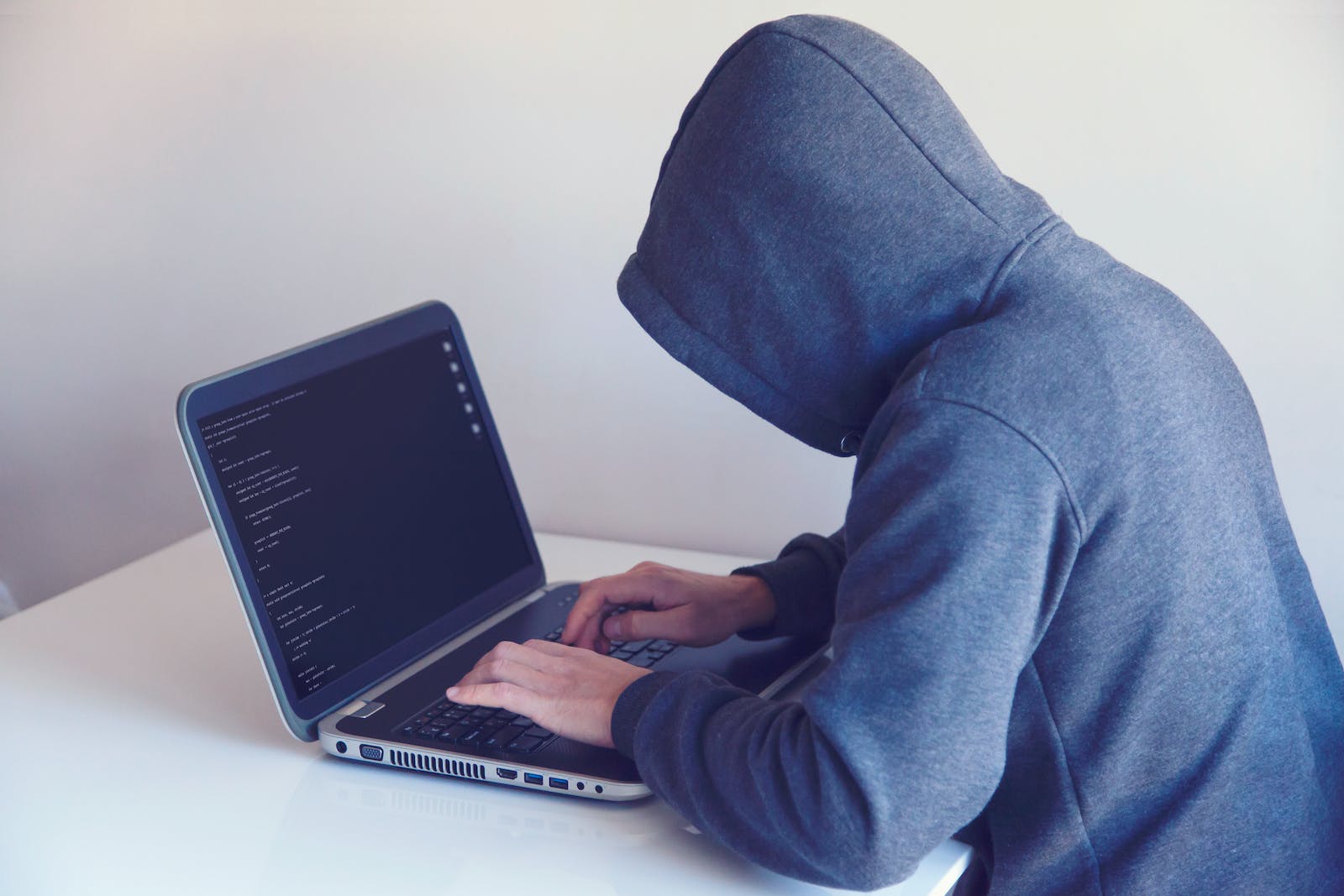 is chatGPT a cybersecurity threat to small businesses?
