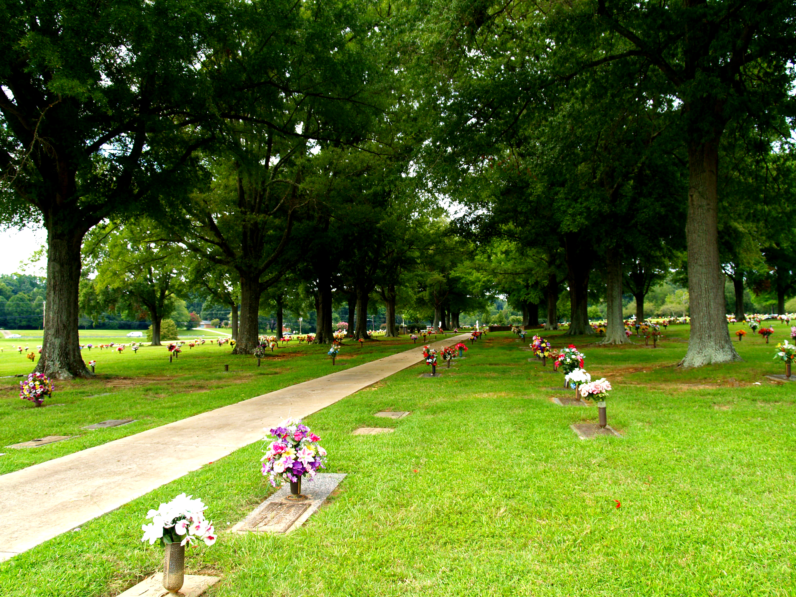 Lakeview Memorial Gardens | Fasci Garden
