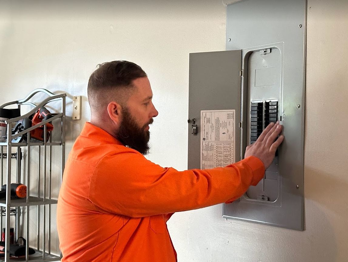 Do Circuit Breakers Go Bad? Estes Services