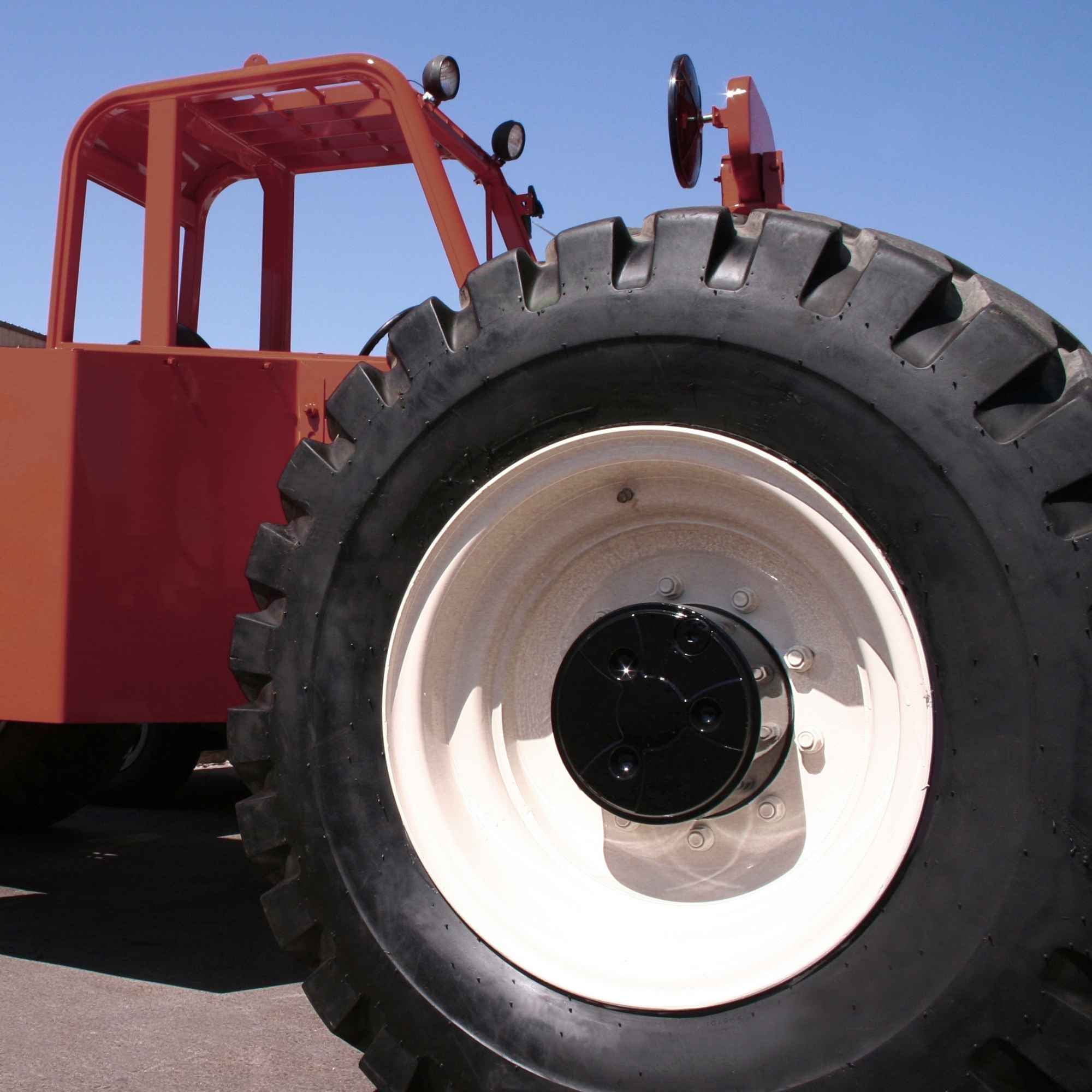 Mobile tire installation and replacement at a customer site