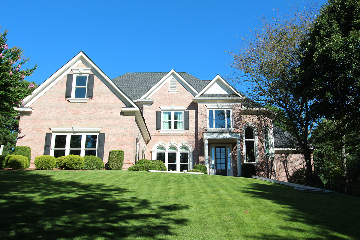 Enhancing Comfort and Elegance with Window and Door Replacements for Duluth Home North