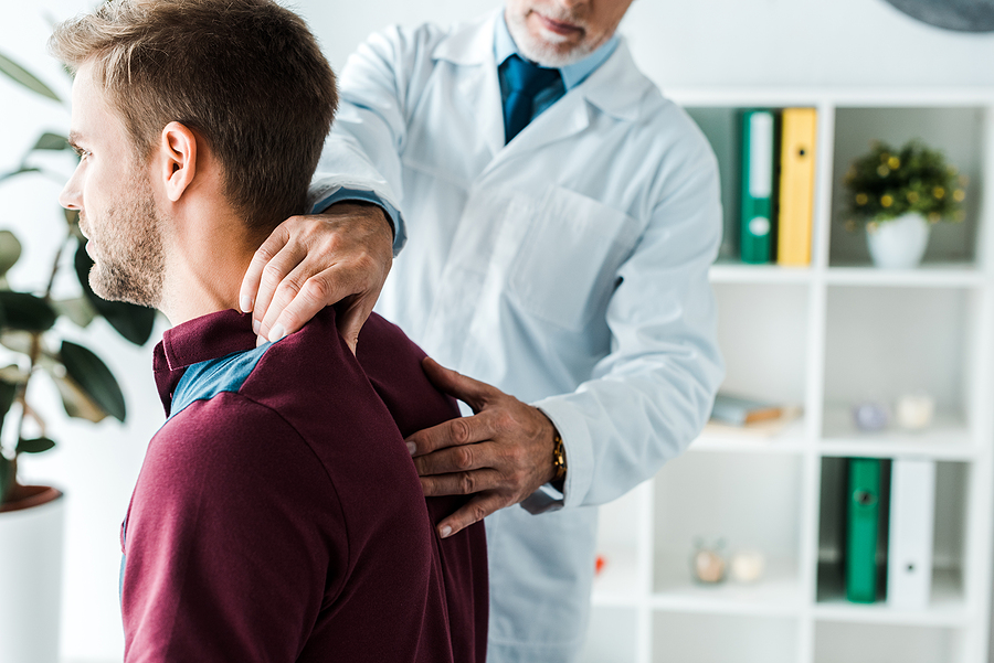 Blog Osteopathic Medicine vs Chiropractic Medicine Reid Health