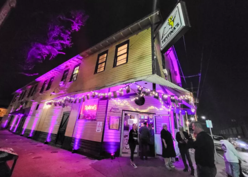 Uptown New Orleans' Best Bars The Most Popular Uptown Bars in New